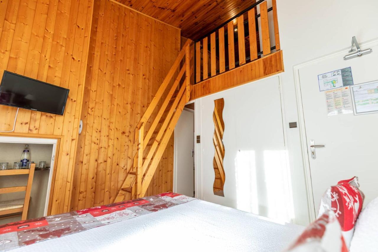 Logis Le Vernay Autrans-Meaudre-en-Vercors Exterior photo